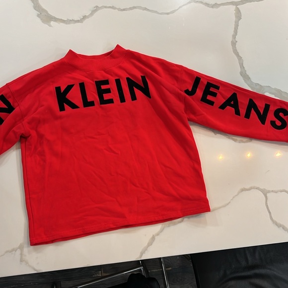 Calvin Klein sweater - Picture 3 of 5